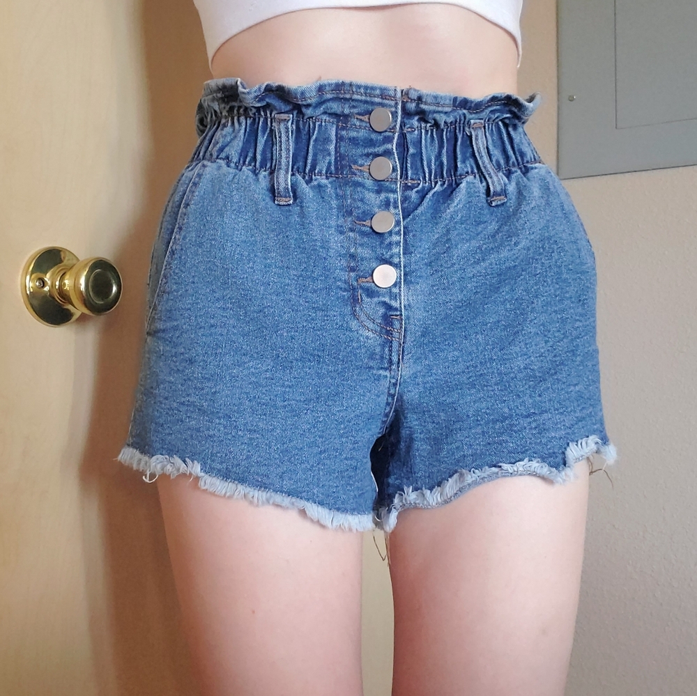 Paperbag waist denim shorts